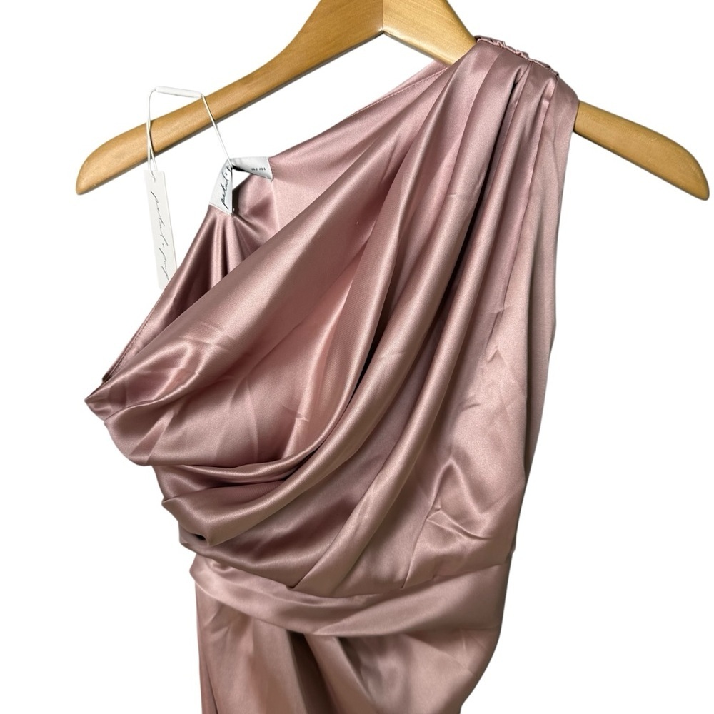 Petal and Pup Nadia one Shoulder Maxi Dress Dusty Rose Size 2 Satin Side Slit - Picture 4 of 9